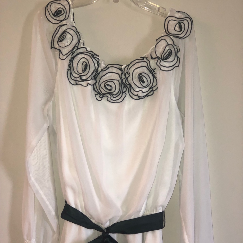 Elegant blouse